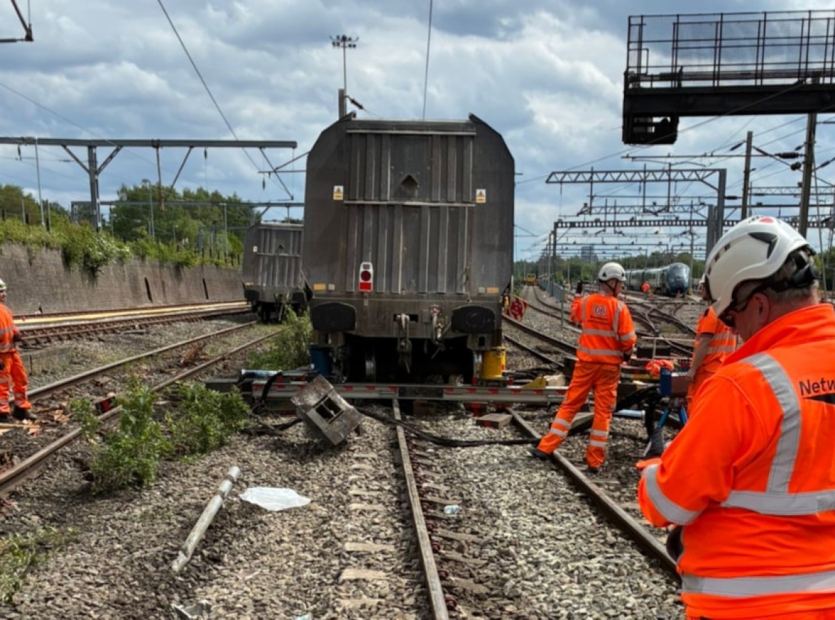 Railway reopens between Wolverhampton and Shrewsbury