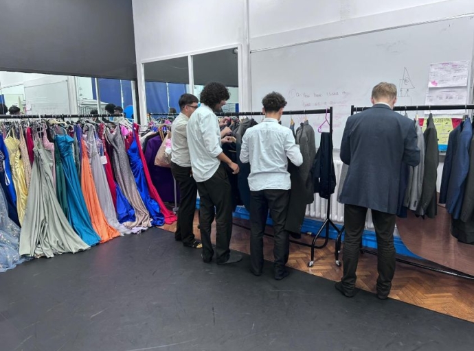 Birmingham school opens its doors to free Prom Shop