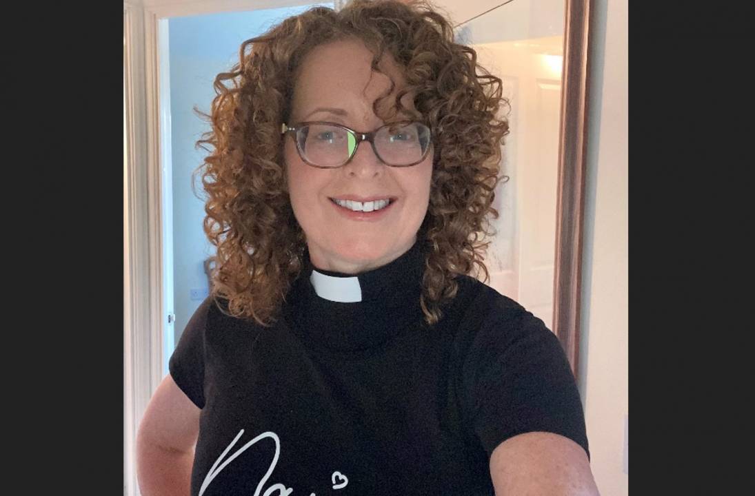 Trainee Vicar with rare muscle-wasting condition to skydive