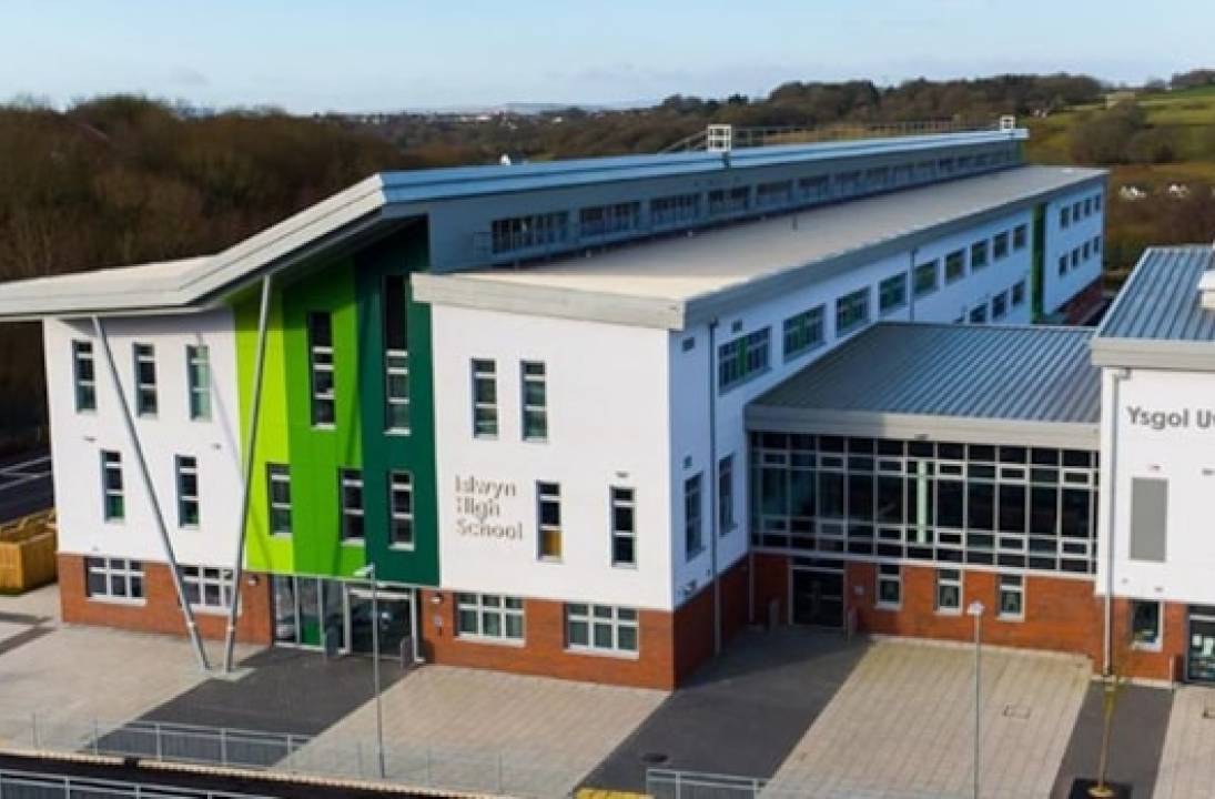Work set to begin on new facilities at Islwyn High School