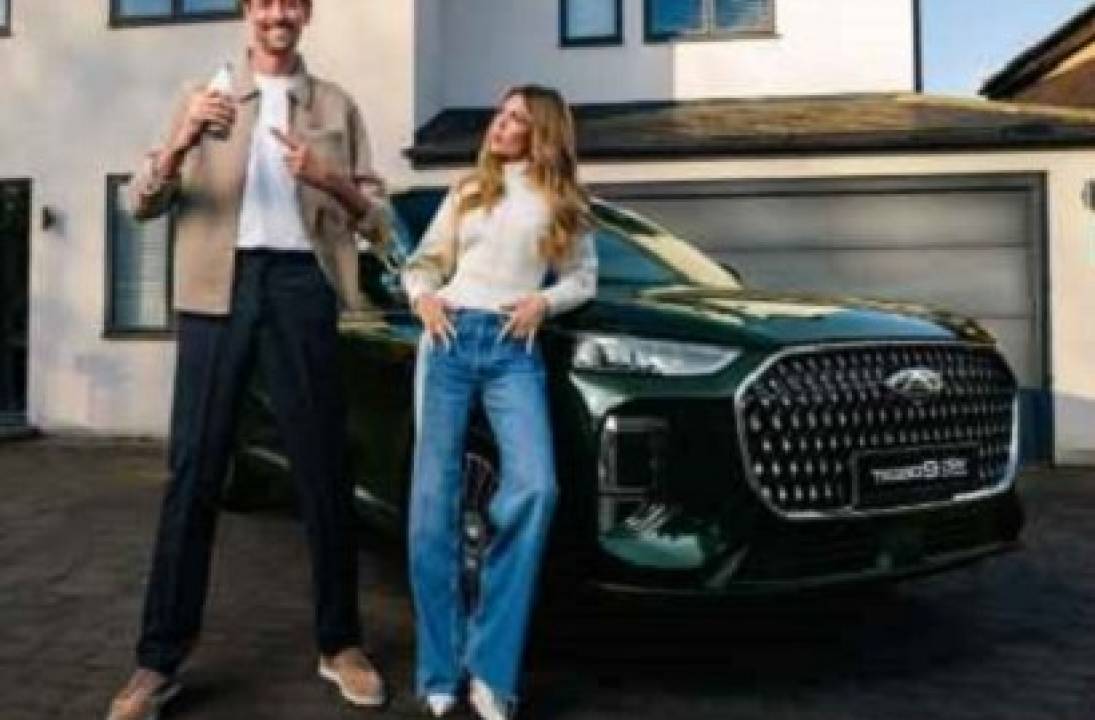 CHERY UK partners with Peter Crouch and Abbey Clancy for brand-new CHERY TIGGO 9 CSH campaign