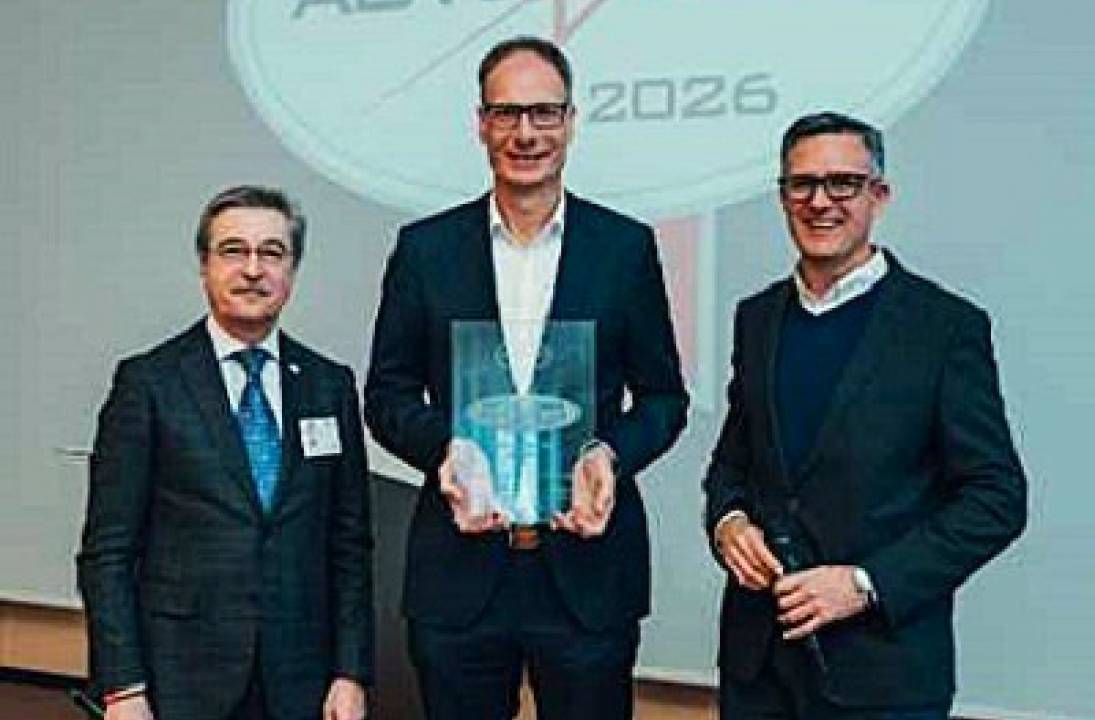 Polestar receives AUTOBEST ‘SMARTBEST 2026’ award for Google Maps’ live lane guidance integration in Polestar 4